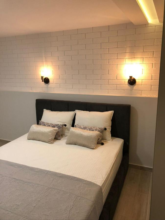 شقة Helen Luxury Happy House أثينا المظهر الخارجي الصورة
