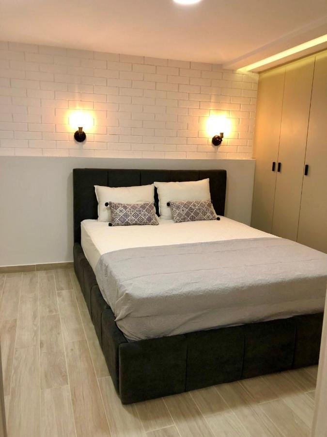 شقة Helen Luxury Happy House أثينا المظهر الخارجي الصورة